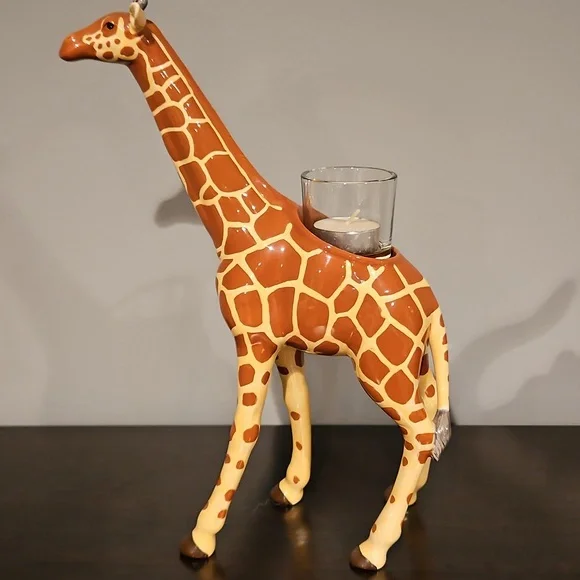 PartyLite Giraffe African Inspiration Candle Holder - Picture 2 of 7